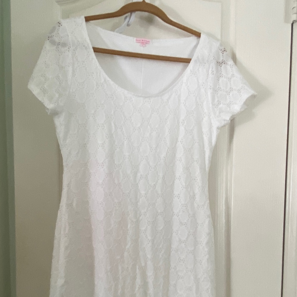 Isaac Mizrahi White Stretch Eyelet Dress With Lining